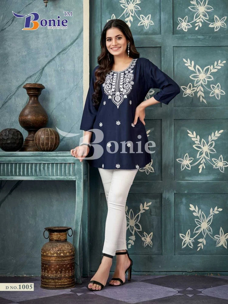 Short Lucknowi Kurtis